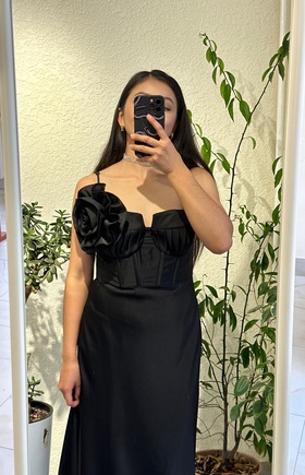 Платье просто шик🫶🏻💃🏼❤️