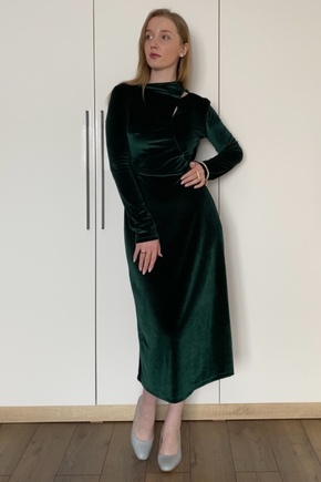 Бархатное платье