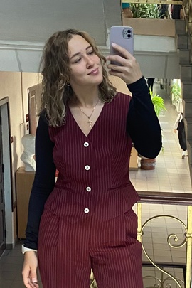 
                             
                                Жилет Лилиана.
                                Обложка отзыва пользователя Пользователь 350143
                             
                        