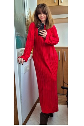 
                             
                                Кэролайн платье.
                                Обложка отзыва пользователя Martynkova
                             
                        