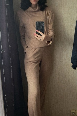 
                             
                                Джемпер Рута.
                                cover of user feedbackmaryyyneal
                             
                        