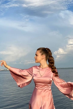 Платье с изюминкой