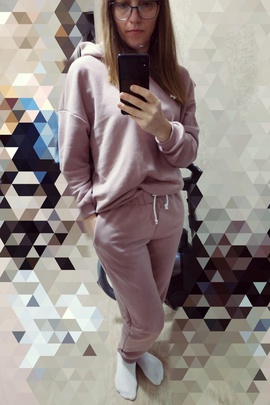 
                             
                                Худи Адриана.
                                Обложка отзыва пользователя ЕЛЕНА
                             
                        