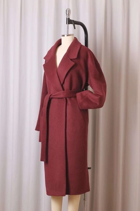 Loose fit coat with lining