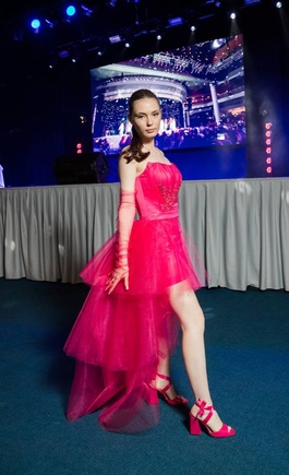 Прекрасный аксессуар для выпускного бала