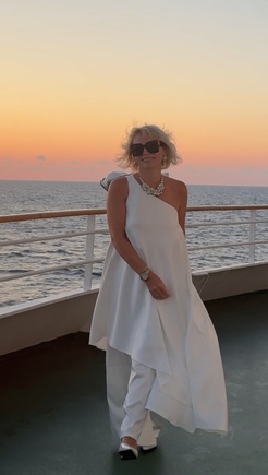 Великолепно