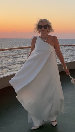 Великолепно