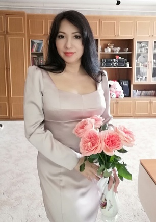 Красивое и нежное платье