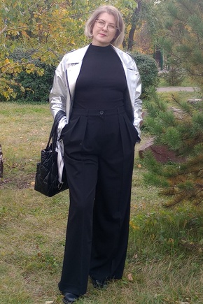 Шикарные брюки для аппетитных размеров.