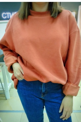 
                             
                                Худи Адриана.
                                cover of user feedbackSputnik
                             
                        