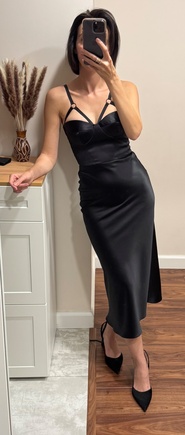 В этом платье остаться незамеченной не получится!