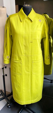 Крутой тренч на прохладную погоду