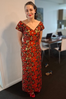 
                             
                                Bernadette dress.
                                cover of user feedbackПользователь 487787
                             
                        