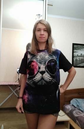 Взяла на размер больше и получился крутой оверсайз