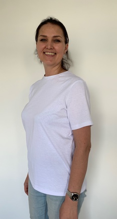 Отличная базовая футболка