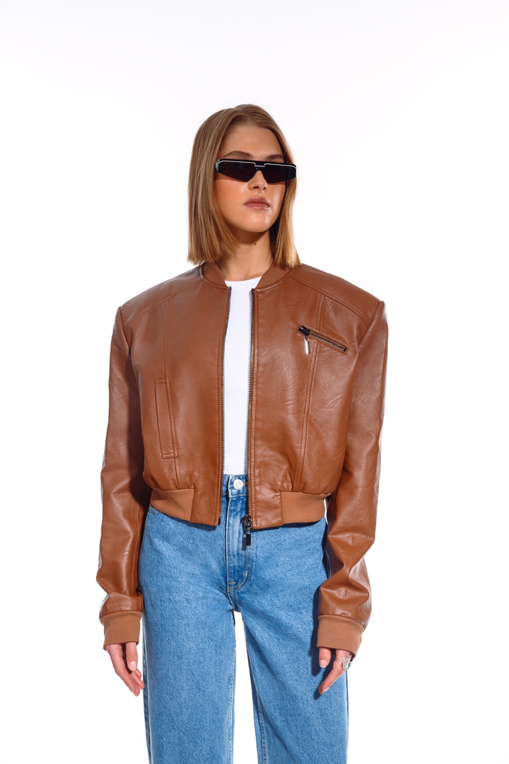 Мэйди бомбер