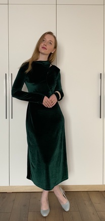 Бархатное платье