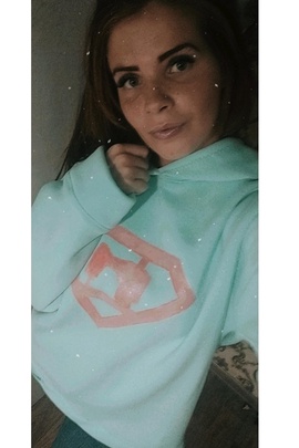 
                             
                                Худи Адриана.
                                cover of user feedbackValentina
                             
                        
