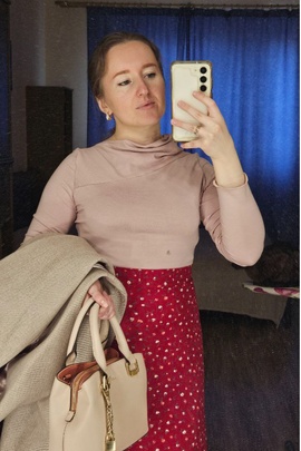 
                             
                                Эрика лонгслив.
                                cover of user feedbackDe.Olika
                             
                        