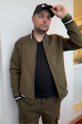 Отличный получился бомбер