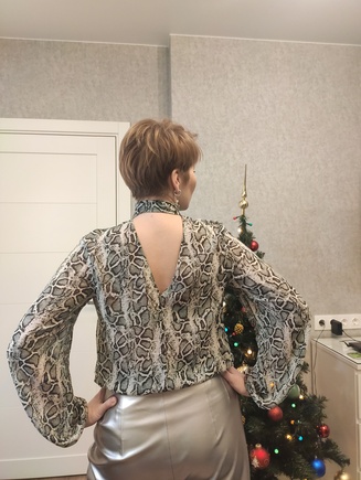 Нарядная блуза