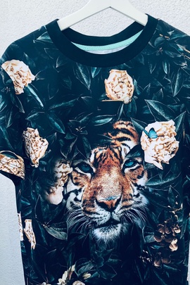 
                             
                                Футболка Ник.
                                Обложка отзыва пользователя Панченко Дарья
                             
                        