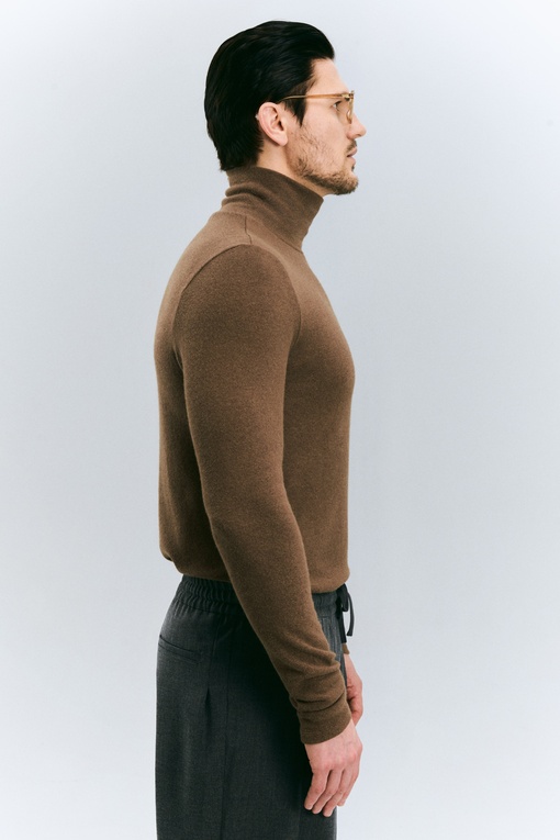 Нейтан водолазка