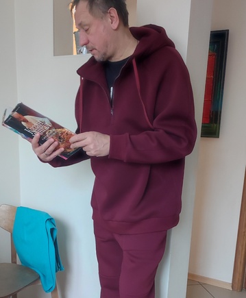 Отличное худи большого объёма!