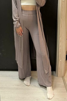 
                             
                                Брюки Рута.
                                Обложка отзыва пользователя Пользователь 127799
                             
                        