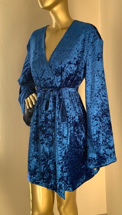 Бархатный пеньюар - красота и роскошь )