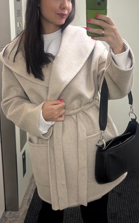 Красивое пальто