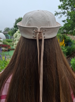 Стильный аксессуар, притягивающий взгляд