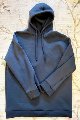 
                             
                                Худи Адриана.
                                Обложка отзыва пользователя NOVOMLINOVA Yulia
                             
                        