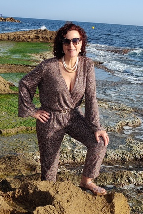 working with sequins for the first time and so rewarding