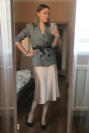 Сшила юбку на одном дыхании, за один день, инструкция чёткая и понятная.