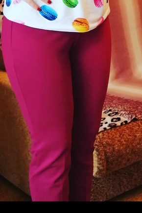 Очень хорошая выкройка, убавила лишь посадку.