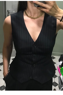 
                             
                                Жилет Лилиана.
                                Обложка отзыва пользователя Наталия Токарь
                             
                        