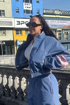 
                             
                                Carpe jacket.
                                Обложка отзыва пользователя Karen Cole
                             
                        