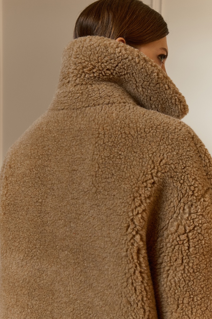 Pilar coat