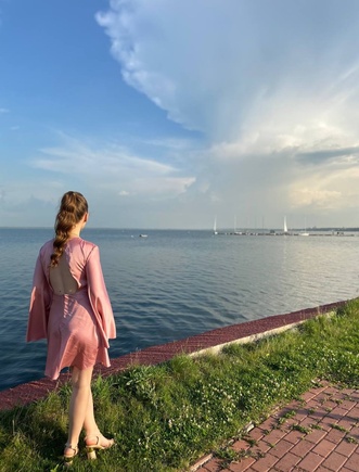 Платье с изюминкой