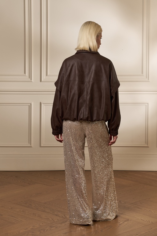 Найрин бомбер