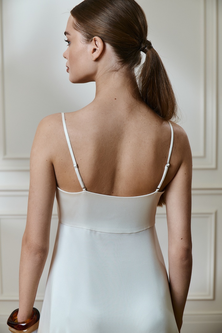 Rhea top