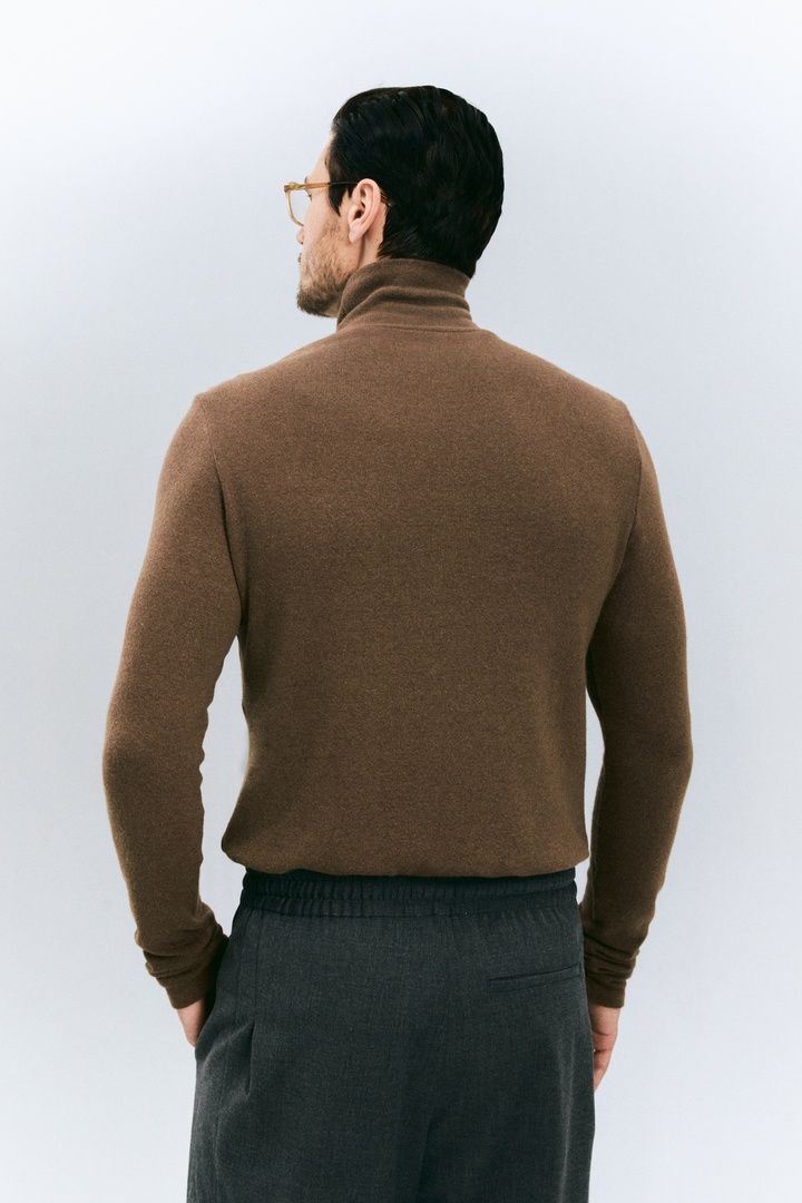 Нейтан водолазка