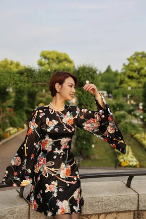 Open back with dramatic sleeves!