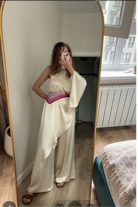 
                             
                                Фарида платье.
                                Обложка отзыва пользователя Пользователь 447620
                             
                        