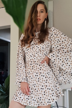 Женственное платье