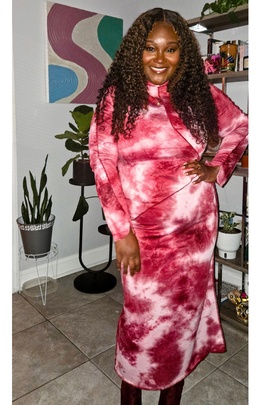 
                             
                                Roxanne dress.
                                Обложка отзыва пользователя Thama Dufort
                             
                        