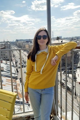 
                             
                                Худи Адриана.
                                cover of user feedbackМарина Любимова
                             
                        