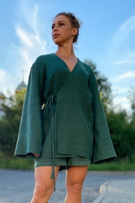 
                             
                                Лайма блузка.
                                cover of user feedbackПользователь 5700
                             
                        