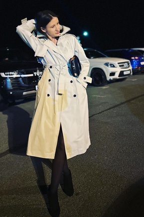 Роскошный любимый тренч